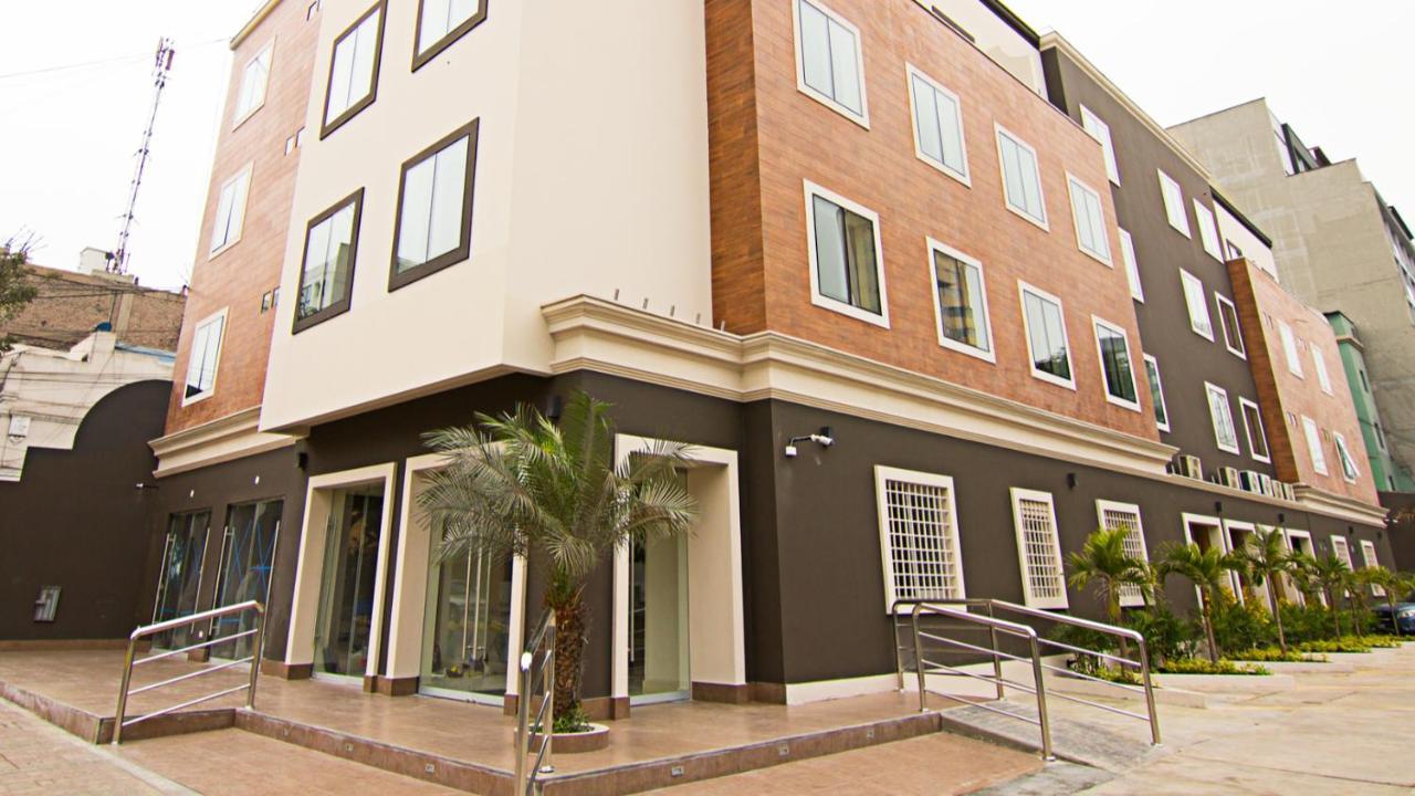 Martinika Hotel Lima Luaran gambar